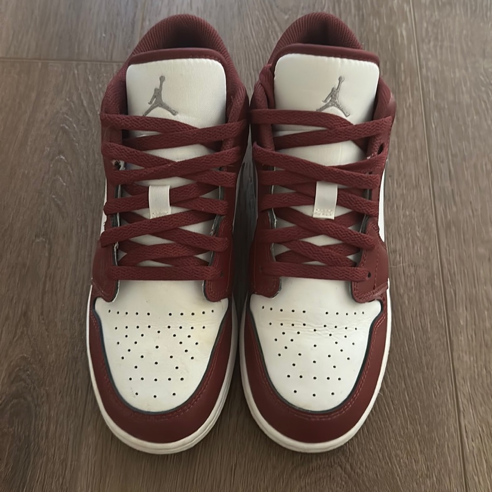 Air Jordan 1 Low Cherrywood
